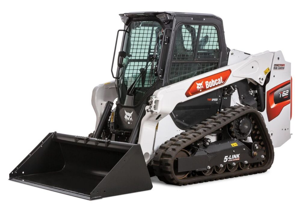 BOBCAT T62 COMPACT TRACK LOADER